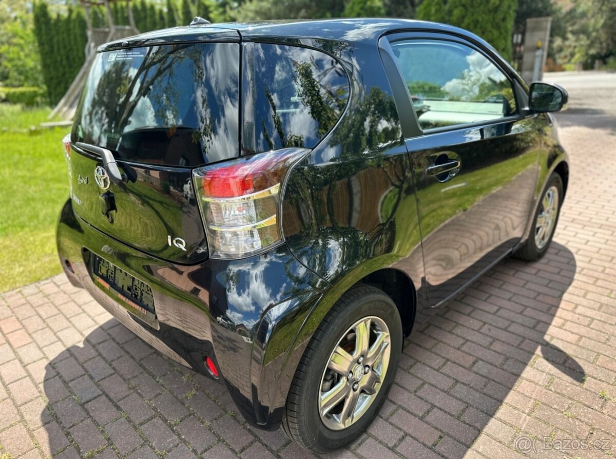 Prodávám Toyota iQ 1.4 D4D - 7