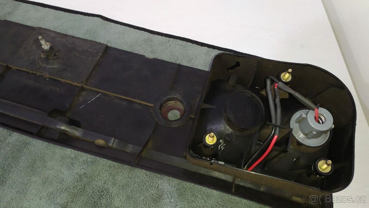 Honda CRX 2g - střed světlo - 7