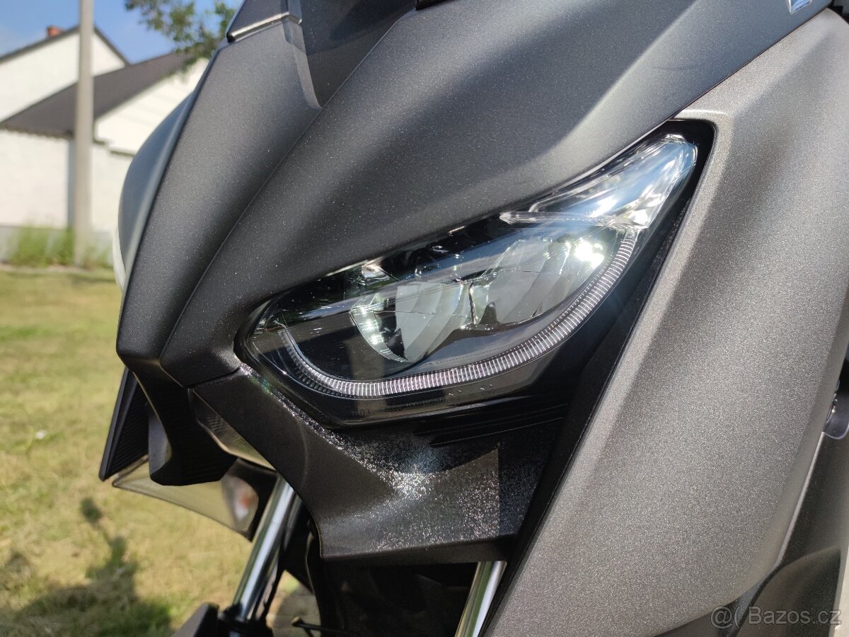 Yamaha X-MAX 300 ABS - 7