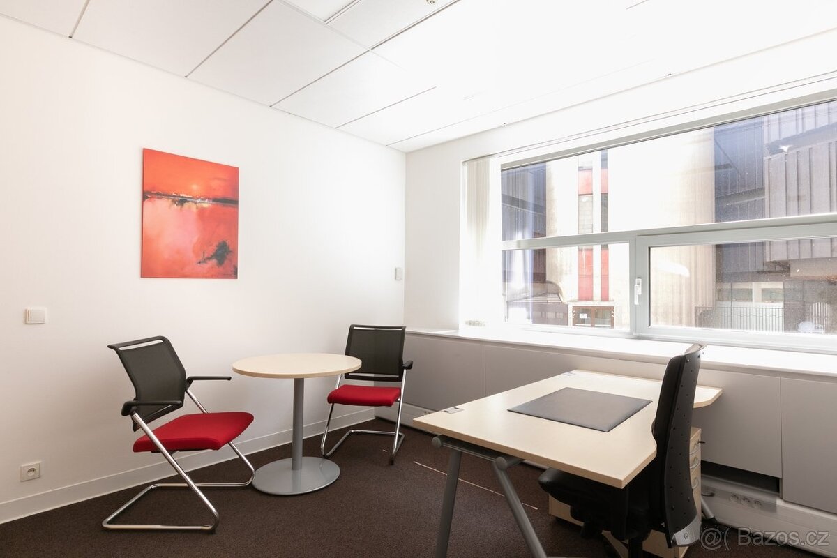 Pronájem kanceláře, 30 m² - Praha - Staré Město - 7