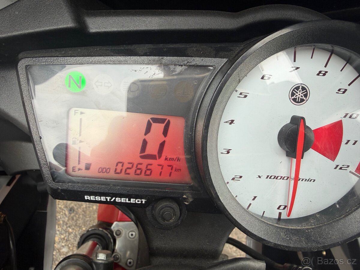 Yamaha yzf r125 - 7