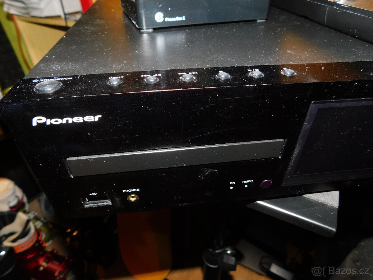 Pioneer HM 86 D - 7