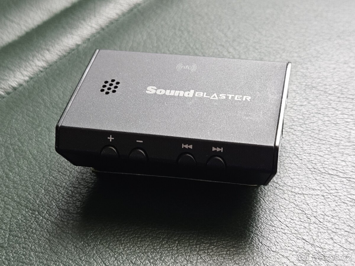 Bluetooth zesilovač na sluchátka Creative Sound Blaster E3 - 7