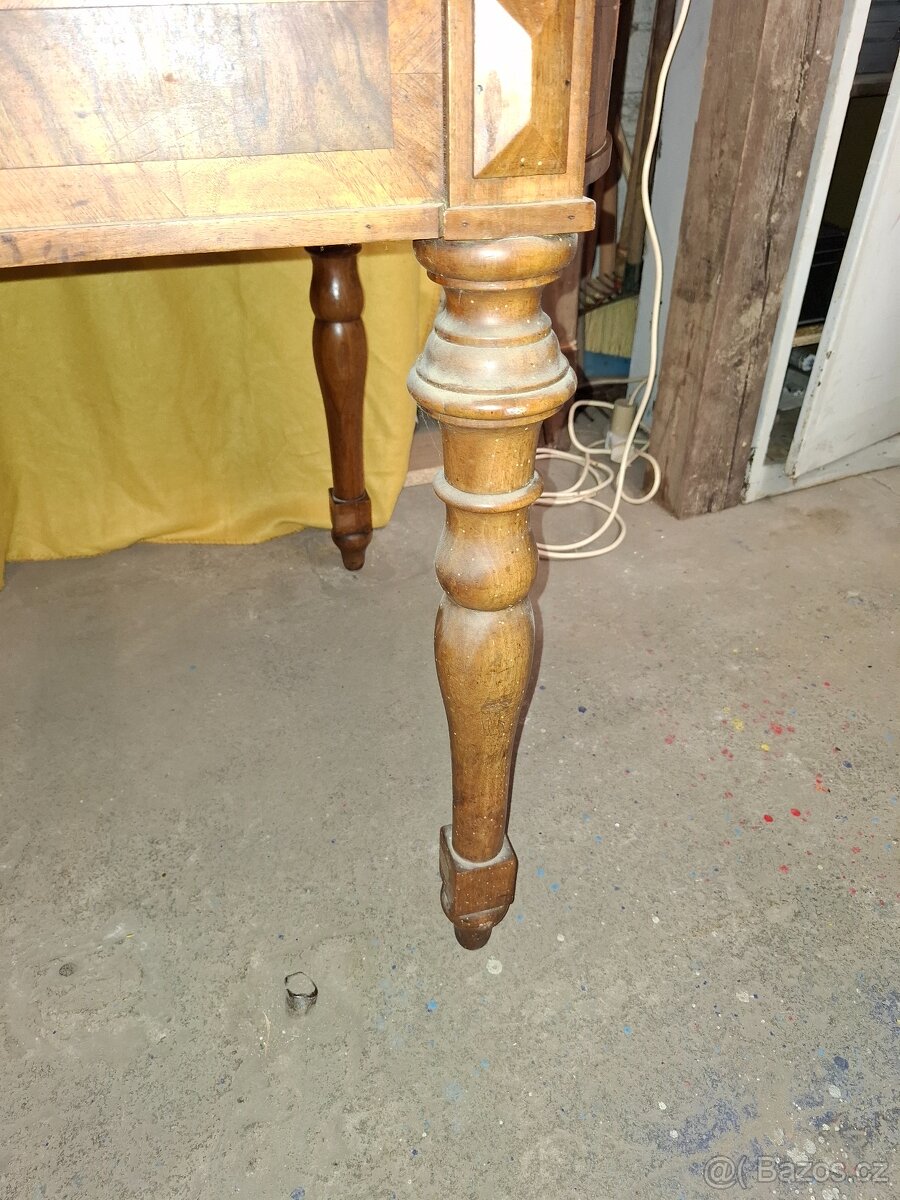 Starožitný stůl - 7