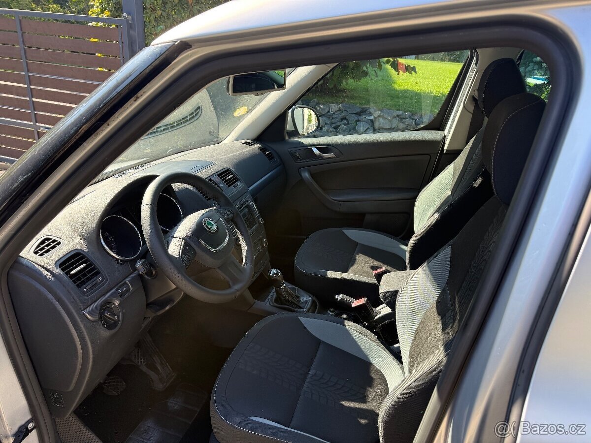 ŠKODA YETI 2.0TDI 81KW 2014 - - 7