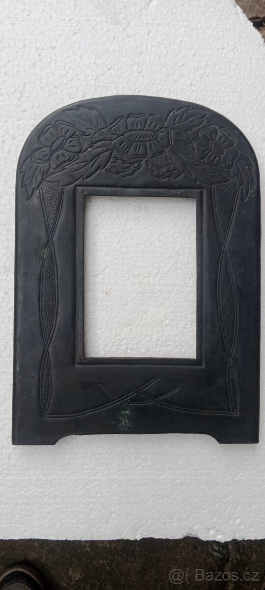 Secesní rámeček pro fotografie - 7