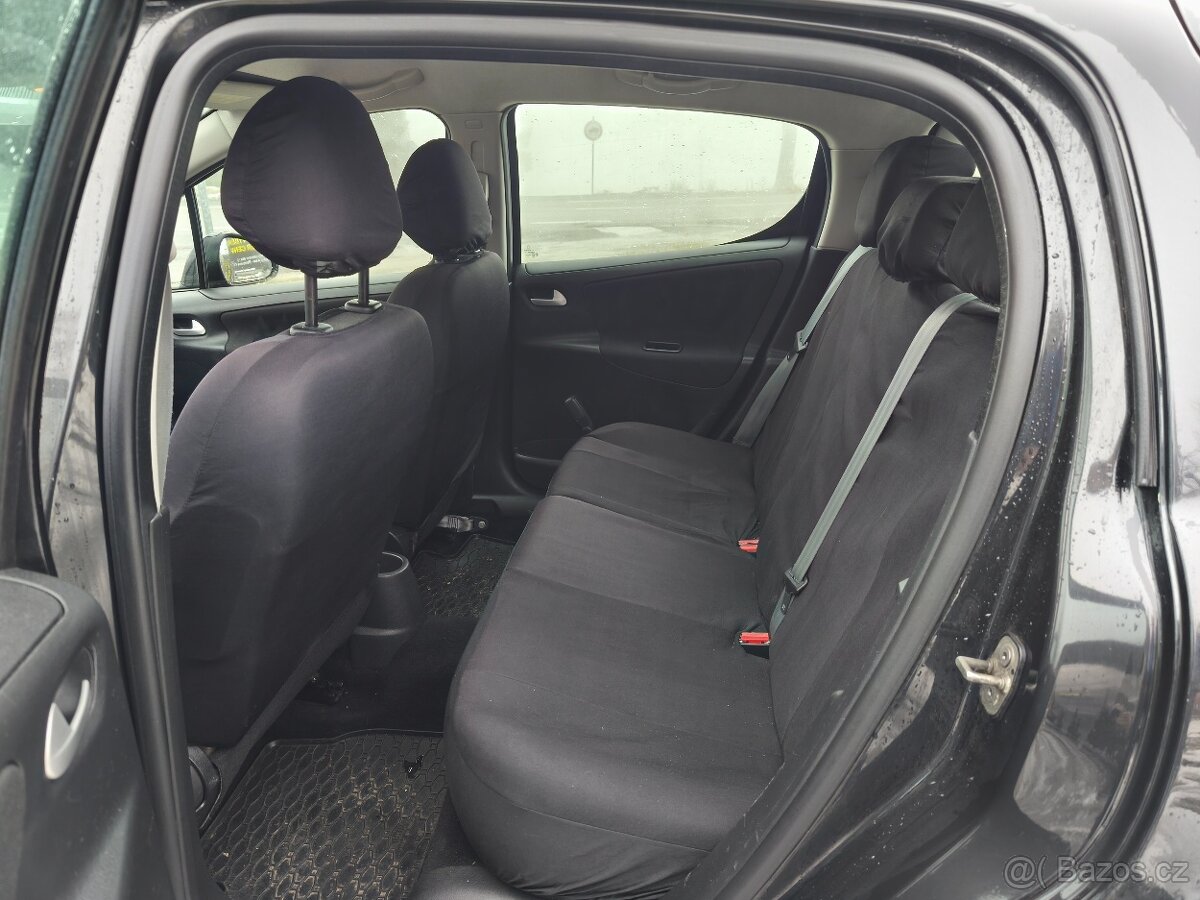 Peugeot 207 1.4i 16V - 7