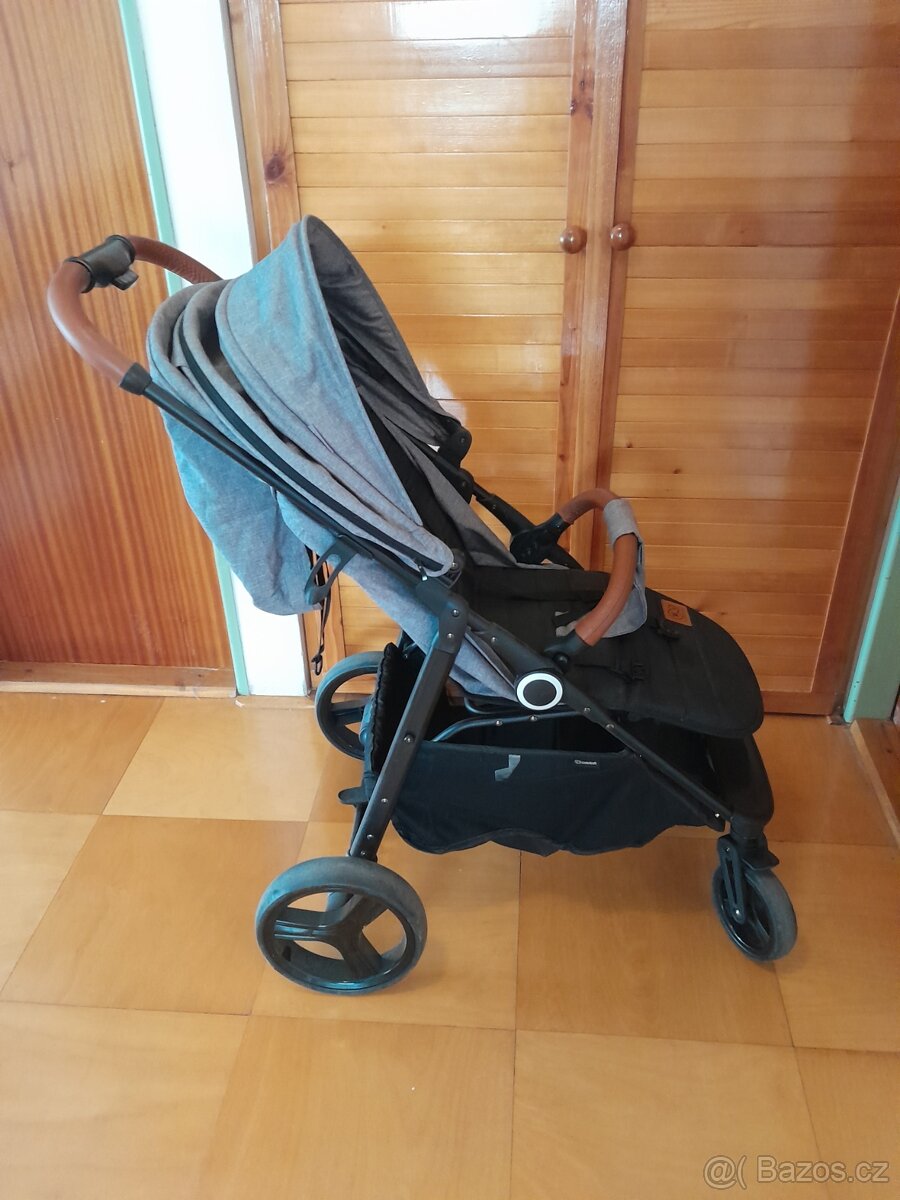 Kočárek Kinderkraft s příslušenstvím - 7