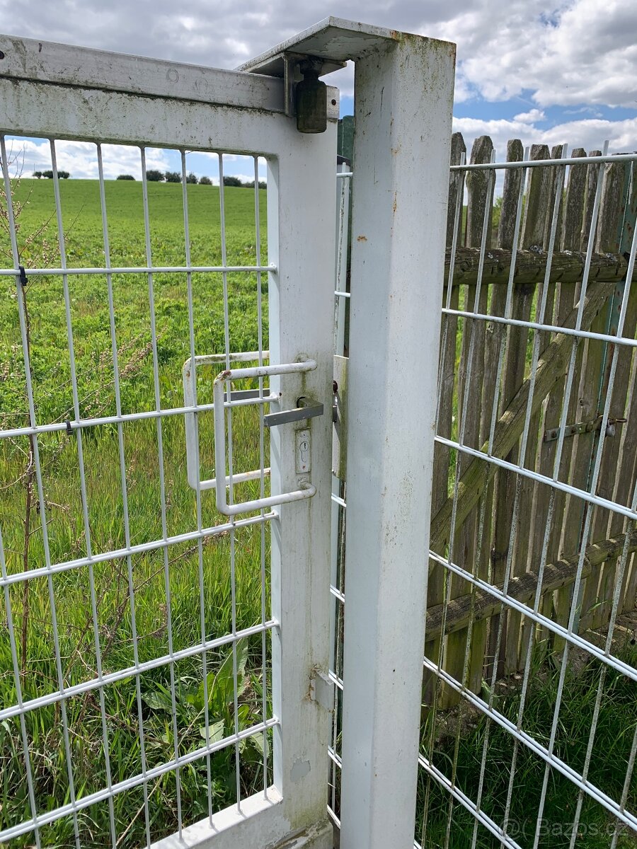 Samonosná pojezdová brána super kvalitní - 7