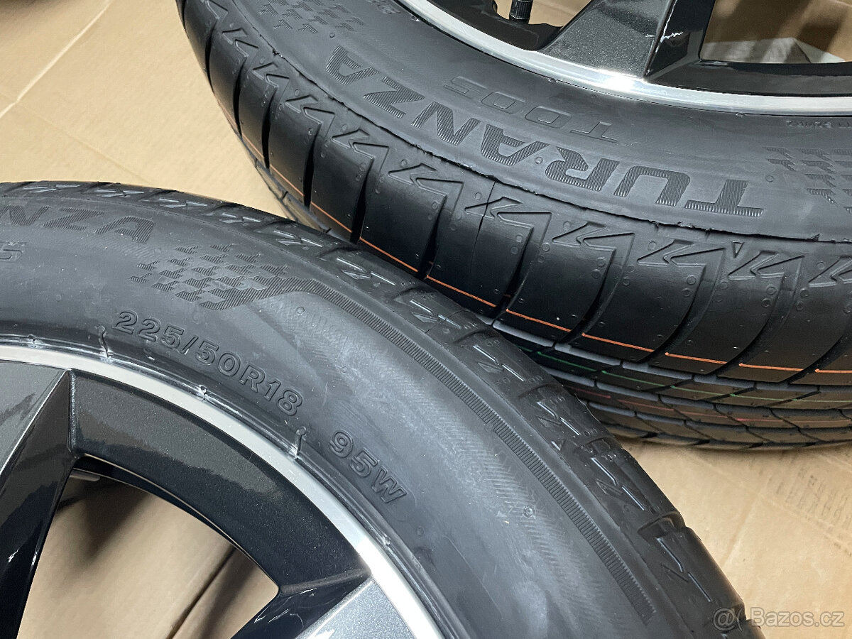 ŠKODA KAROQ 4x4 NOVÁ R18 PROCYON letní BRIDGESTONE DOT3724 - 7