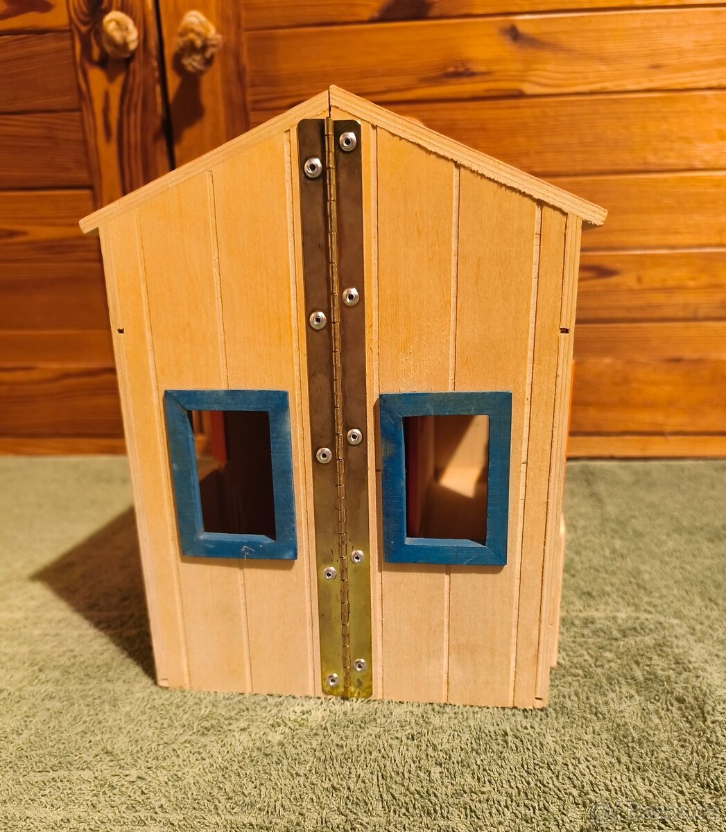 Dřevěná stáj Woody - kufřík - 7