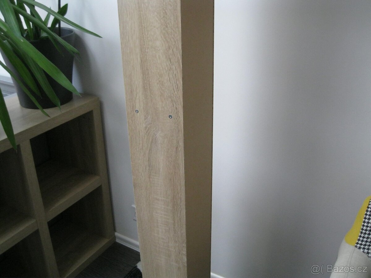 regál na CD/DVD - 7