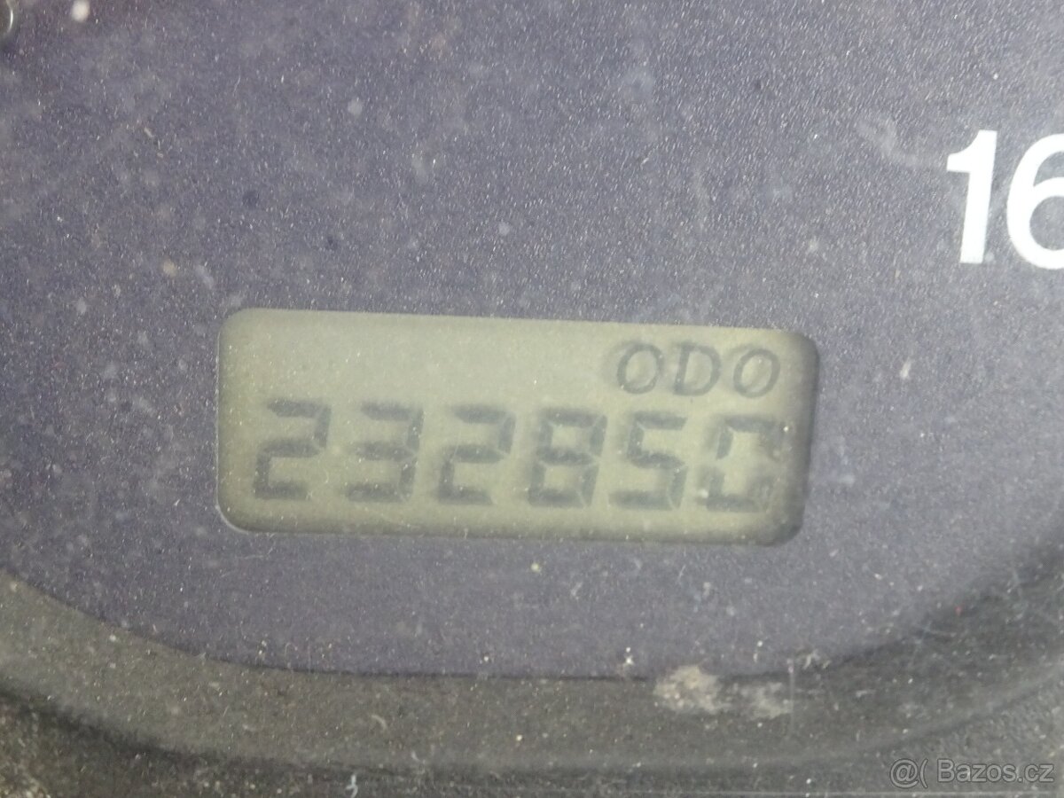 Mazda E SD1 C32 Valník r.v.2000 1.Majitel (DPH) 52 kw - 7