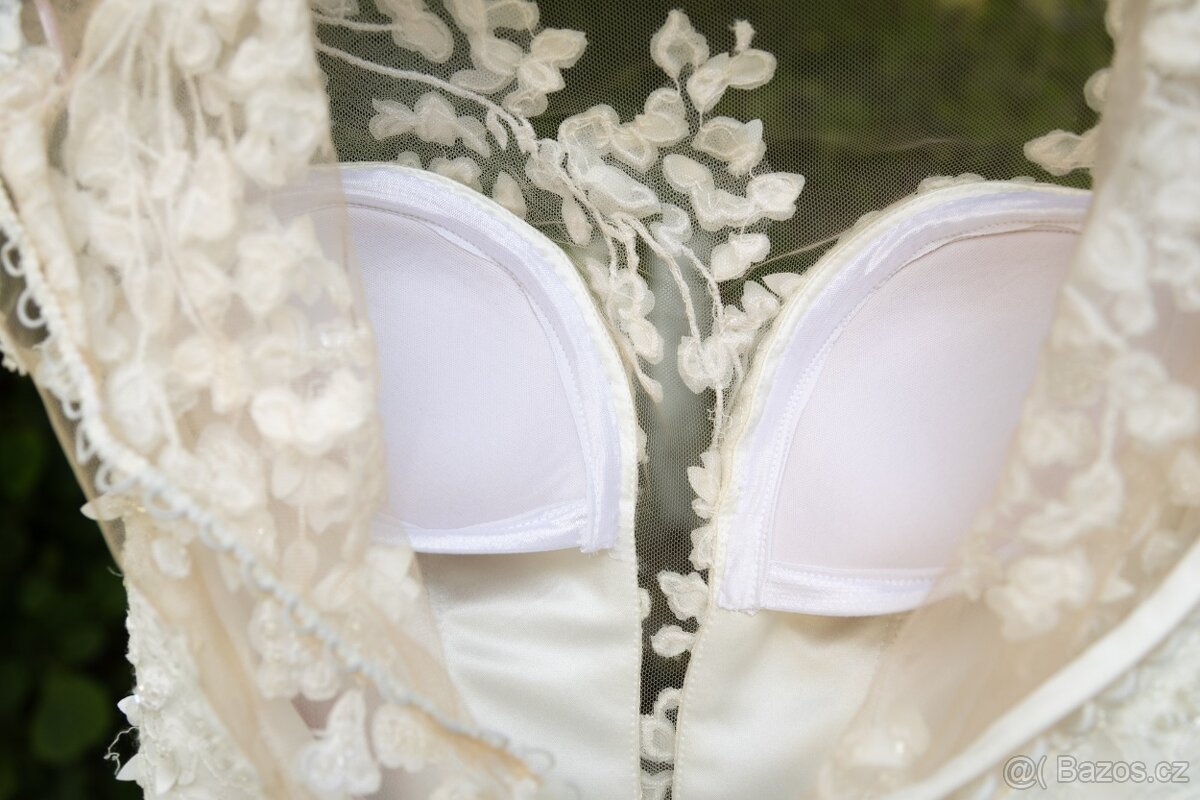 Luxusní svatební šaty (původní cen 34tis) vel. 34 - TOP stav - 7