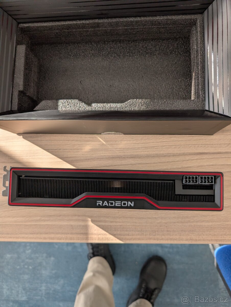 AMD Radeon™ RX 6900 XT - 7