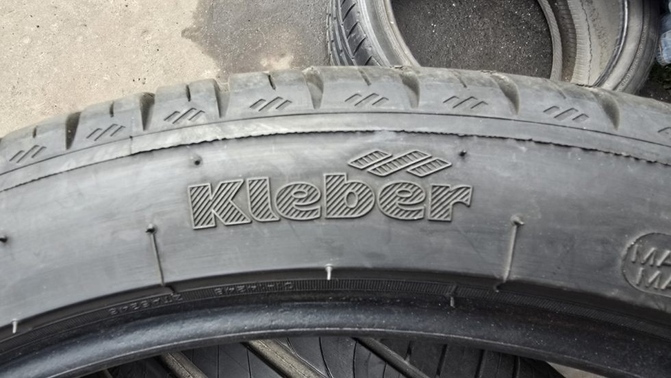 Letní pneu 255/35/19 Kleber - 7