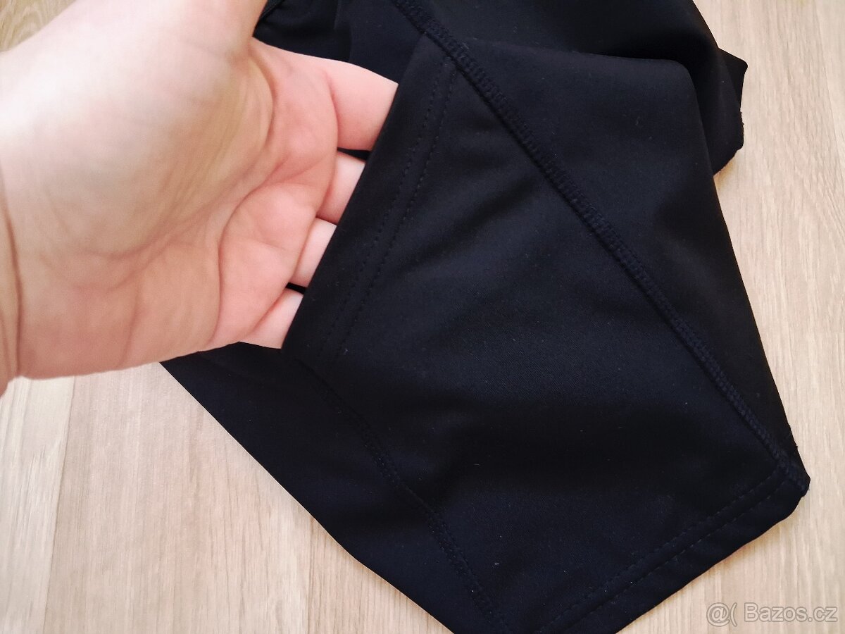 Černé kraťasy vel. S - 7