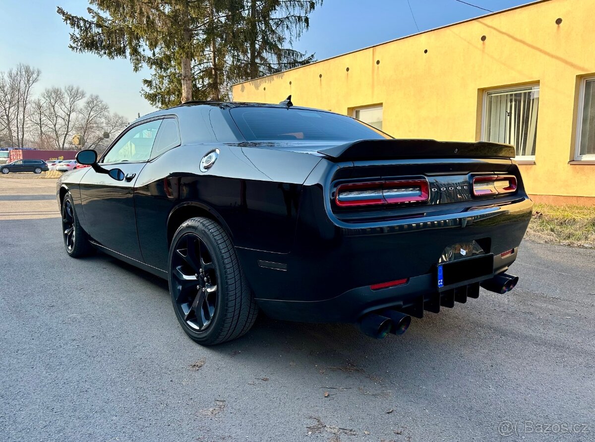 Dodge Challenger 5.7 Hemi RT Plus 2016 - 7