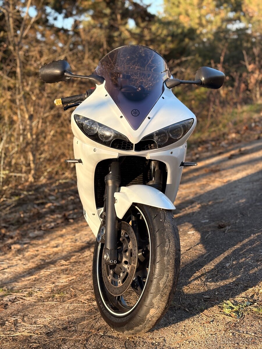 Yamaha R6 2005 - 7