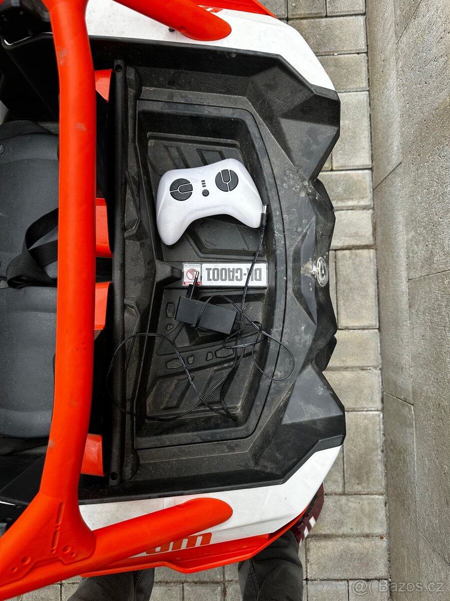 Prodám dětské elektrické autíčko - 7