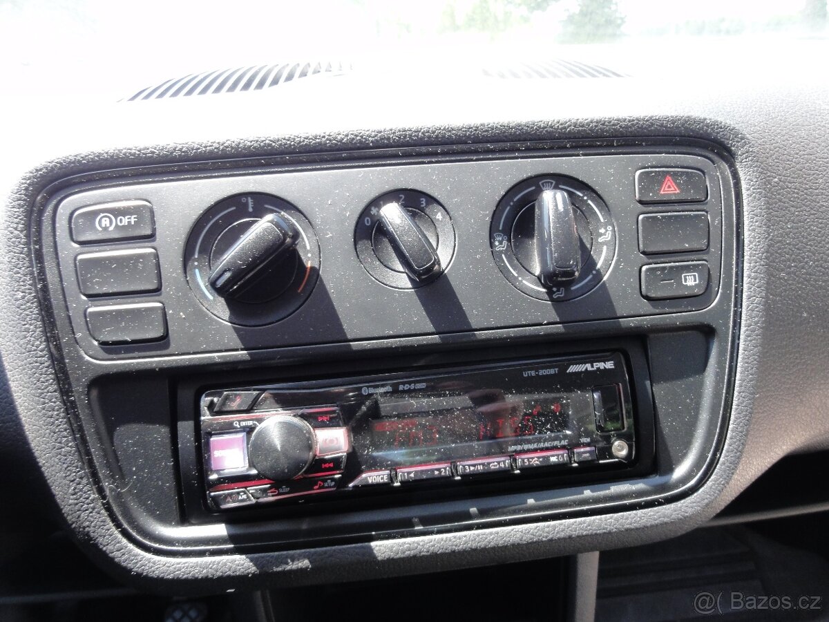 Škoda Citigo 1.0 CNG/benzín, NÁHRADNÍ AUTOMOBIL 400 Kč/den - 7