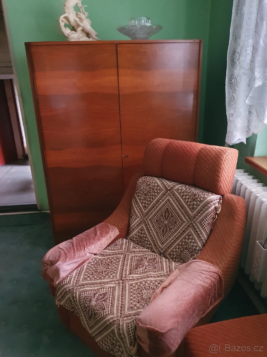 Starý nábytek za odvoz - 7