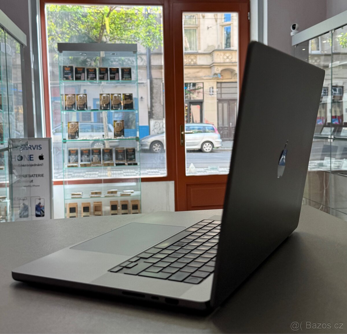 MacBook Pro 16” 2023 CTO /32GB RAM/1TB SSD/Záruka - 7