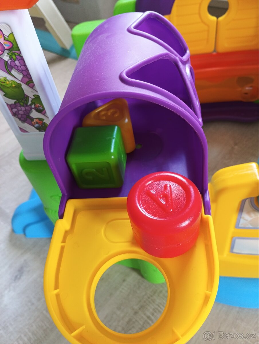 Interaktivní hrací domeček - 7