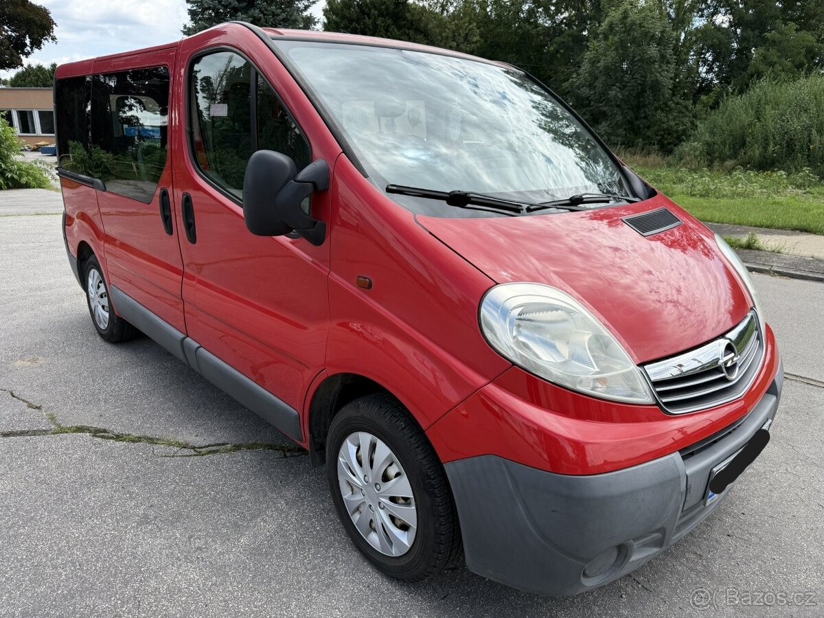 Opel Vivaro 2.0DCI 9 míst - 7