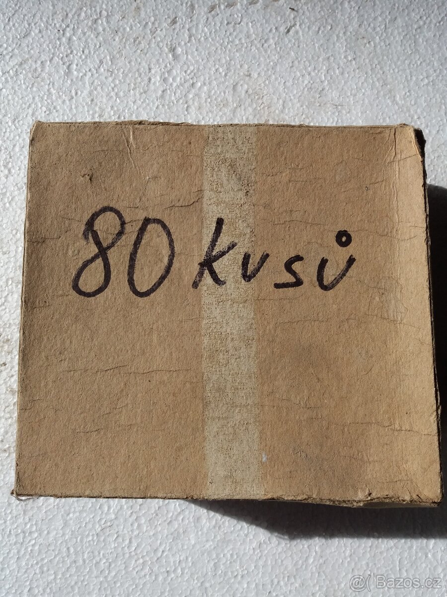 Zástrčky nábytkové 80 kusů. - 7