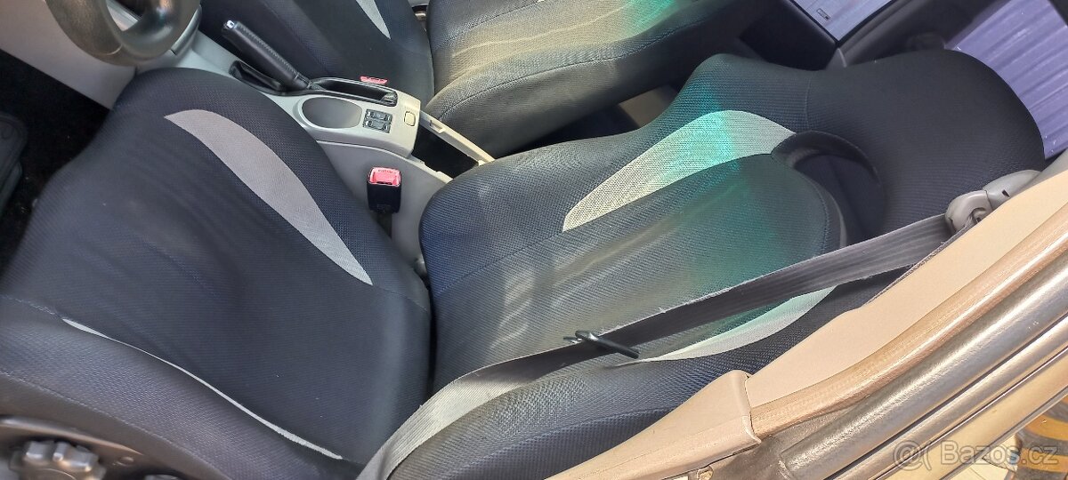 Subaru Forester 2,0XT 130kw 2004- náhradní díly - 7