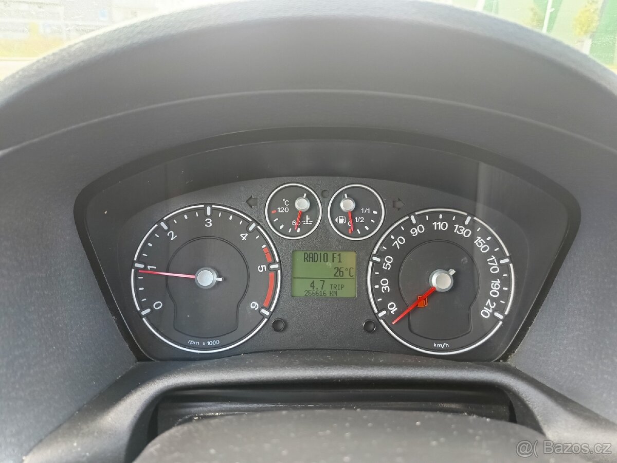 Ford fusion 1,6 TDCi , 66kw 2007, 256tis.km - 7