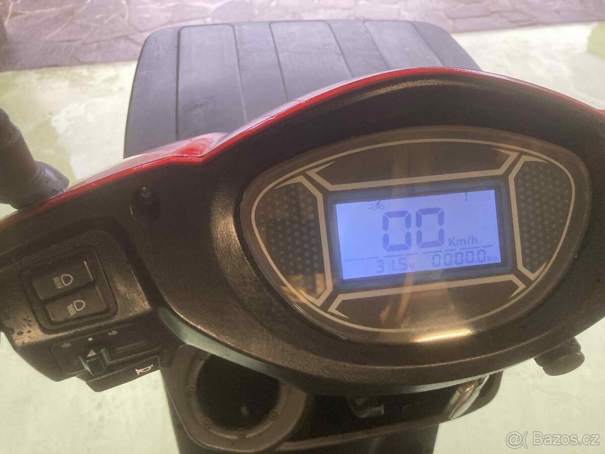 Elektrická tříkolka Electrojet 1000W 25 km/h - 7