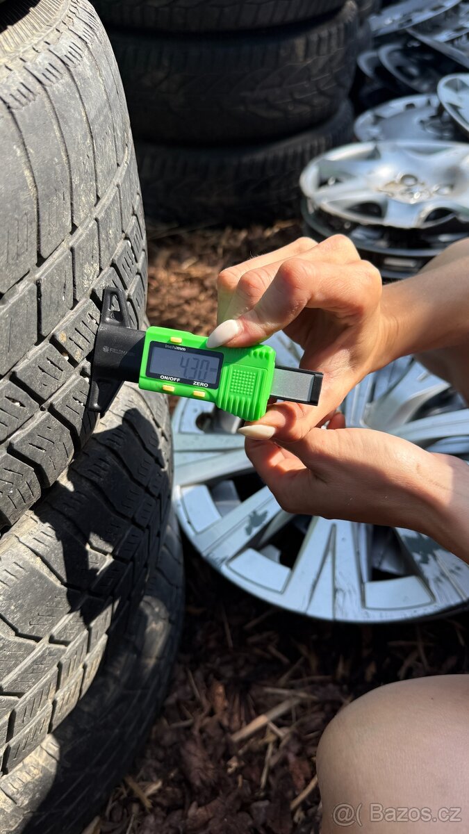 12 – 5x100 185/60 R15 Barum DOT 2716 zimní - 7