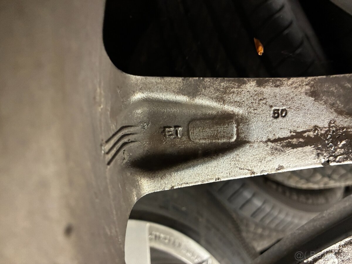 Zimní pneu Hyundai Santa Fe + ALU disk + TPMS, cena za 1 ks - 7