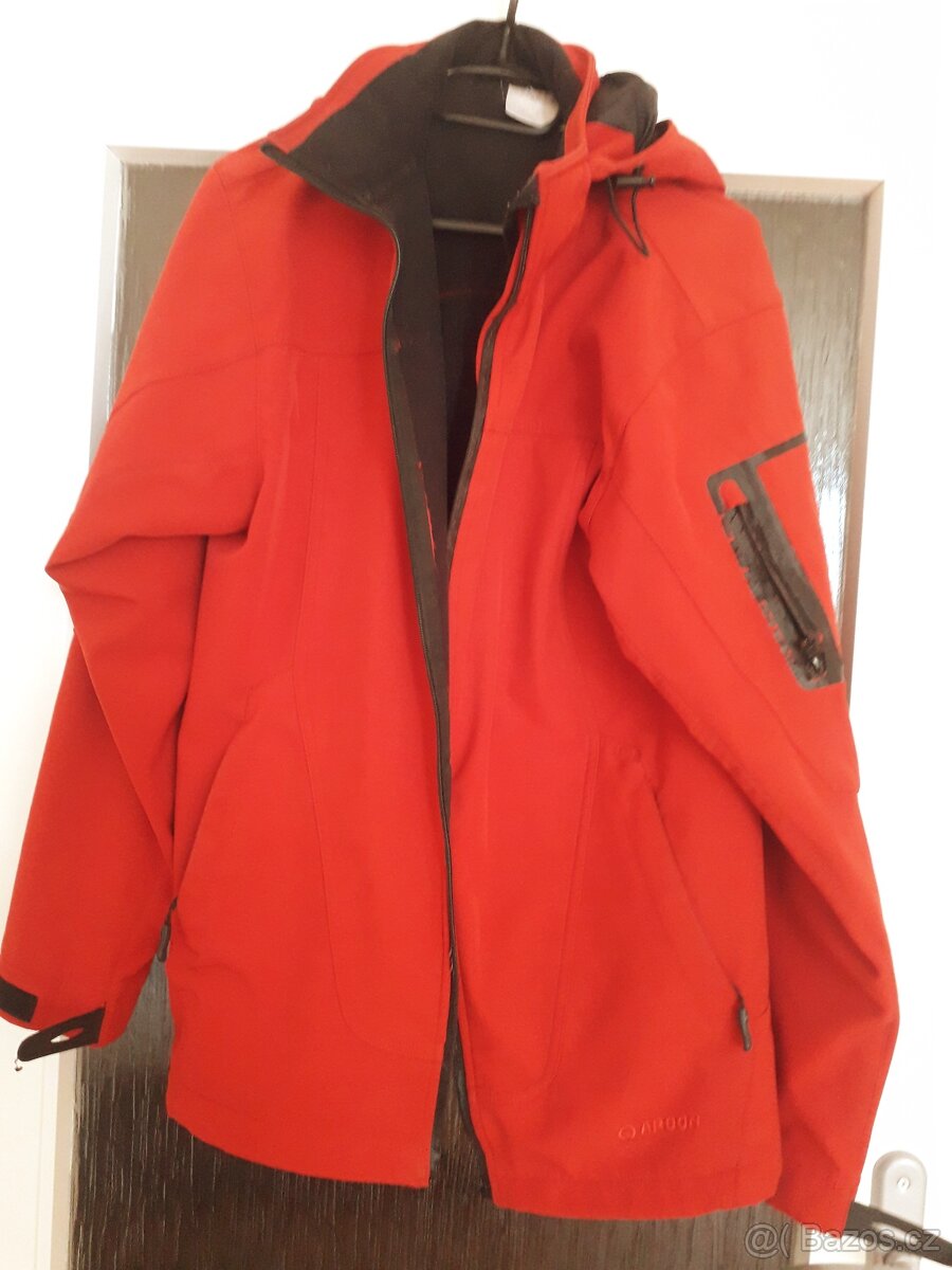 Dámská červená softshelová bunda s kapuci XL/42 - 7