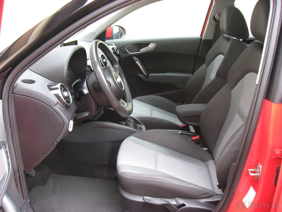 Audi A1 1.0i TFSI 82PS Ambition - 7