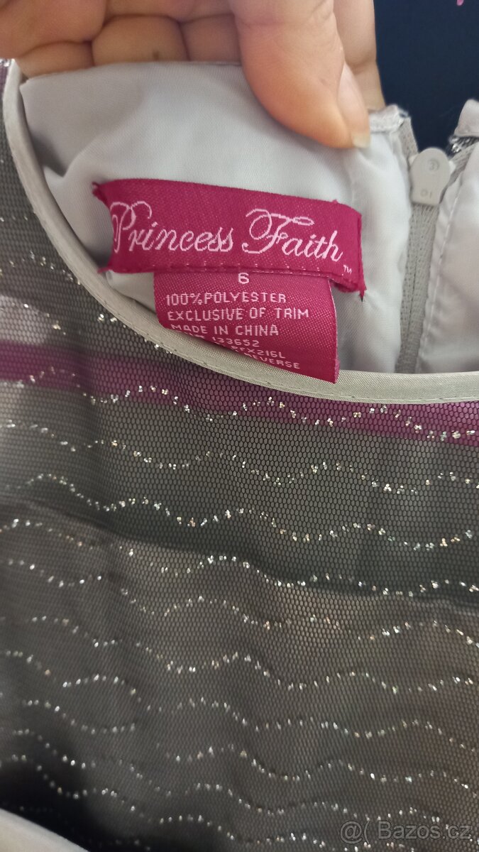 Krásné šedo-stříbrné šatičky 6-let - 7