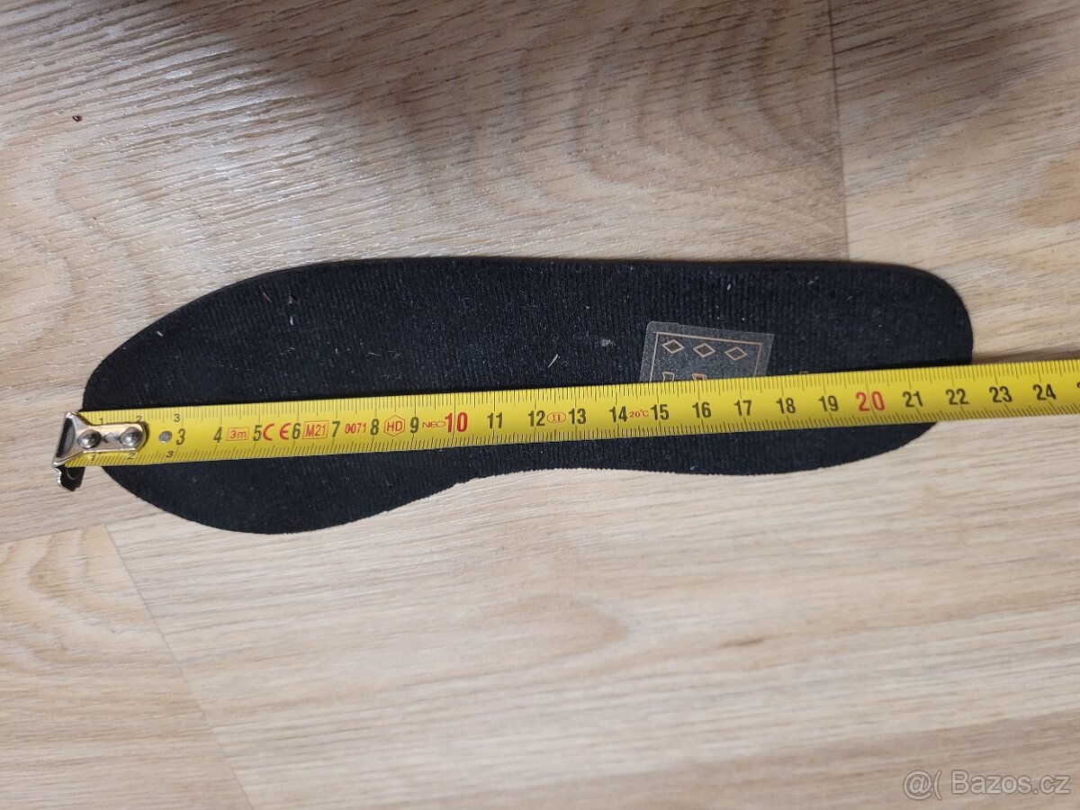 Quad kolečkové brusle NILS Extreme Vel.36 - 7