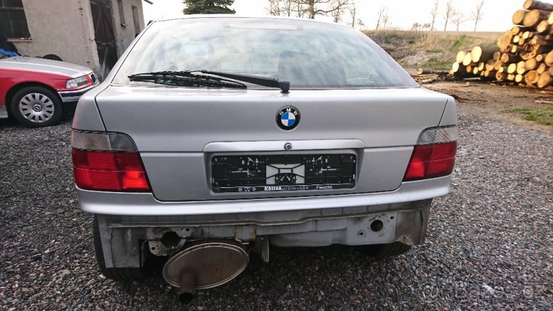 BMW E36 316i compact face lift- m-technic - 7
