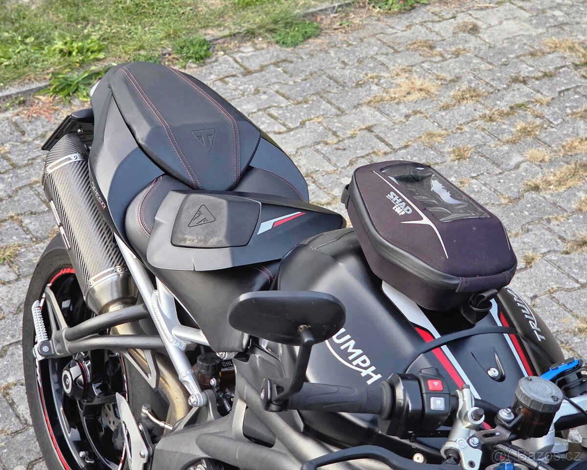 Triumph Speed Triple 1050 RS - 7