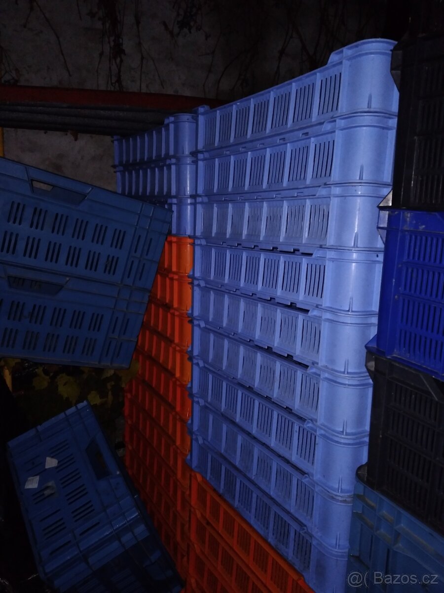 Plastové přepravky zelené 600x400x320mm - 7