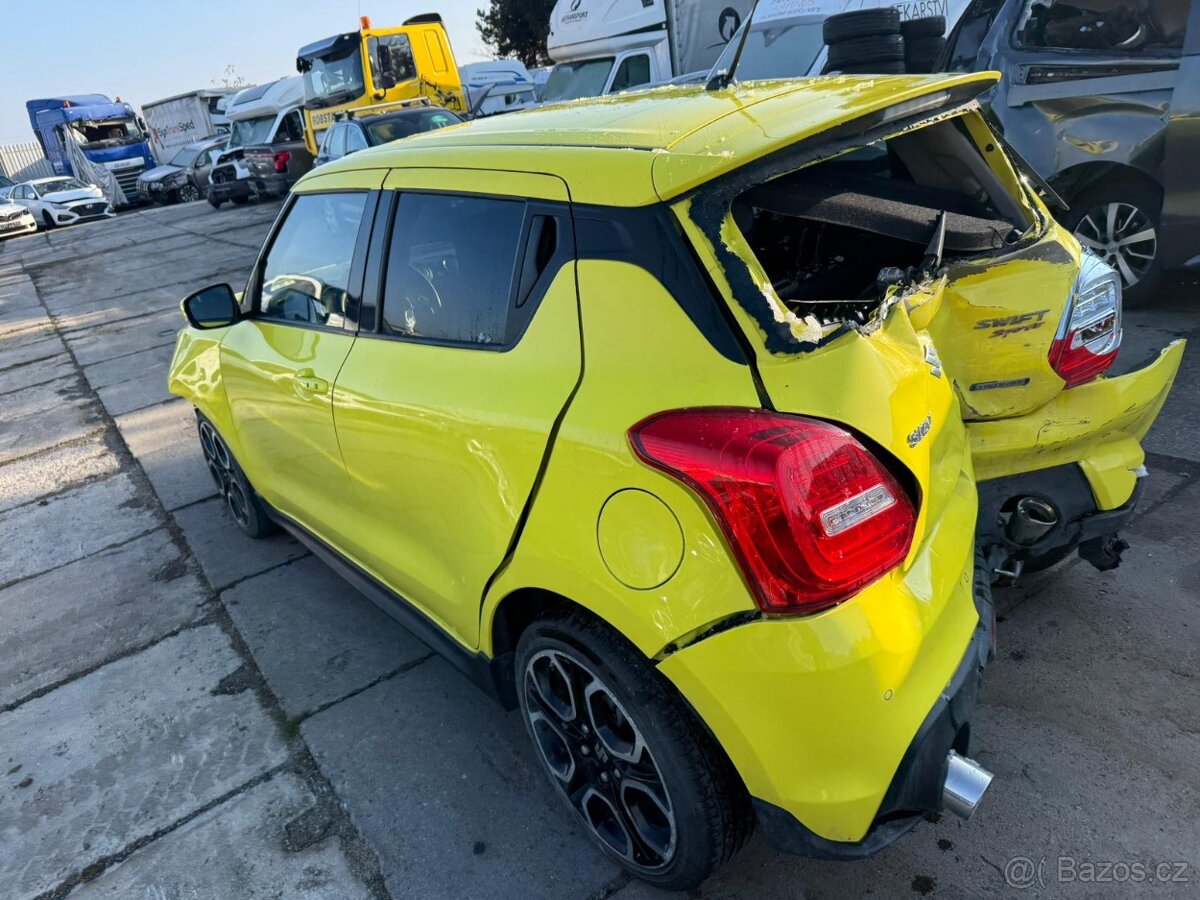 Suzuki swift 1.4 sport Boosterjet 2021 pojizdne - 7