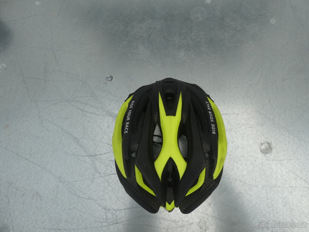 Přilba na kolo R2 - 7