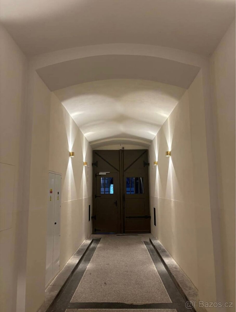 Pronájem bytu 2+kk - Praha 1 - 7