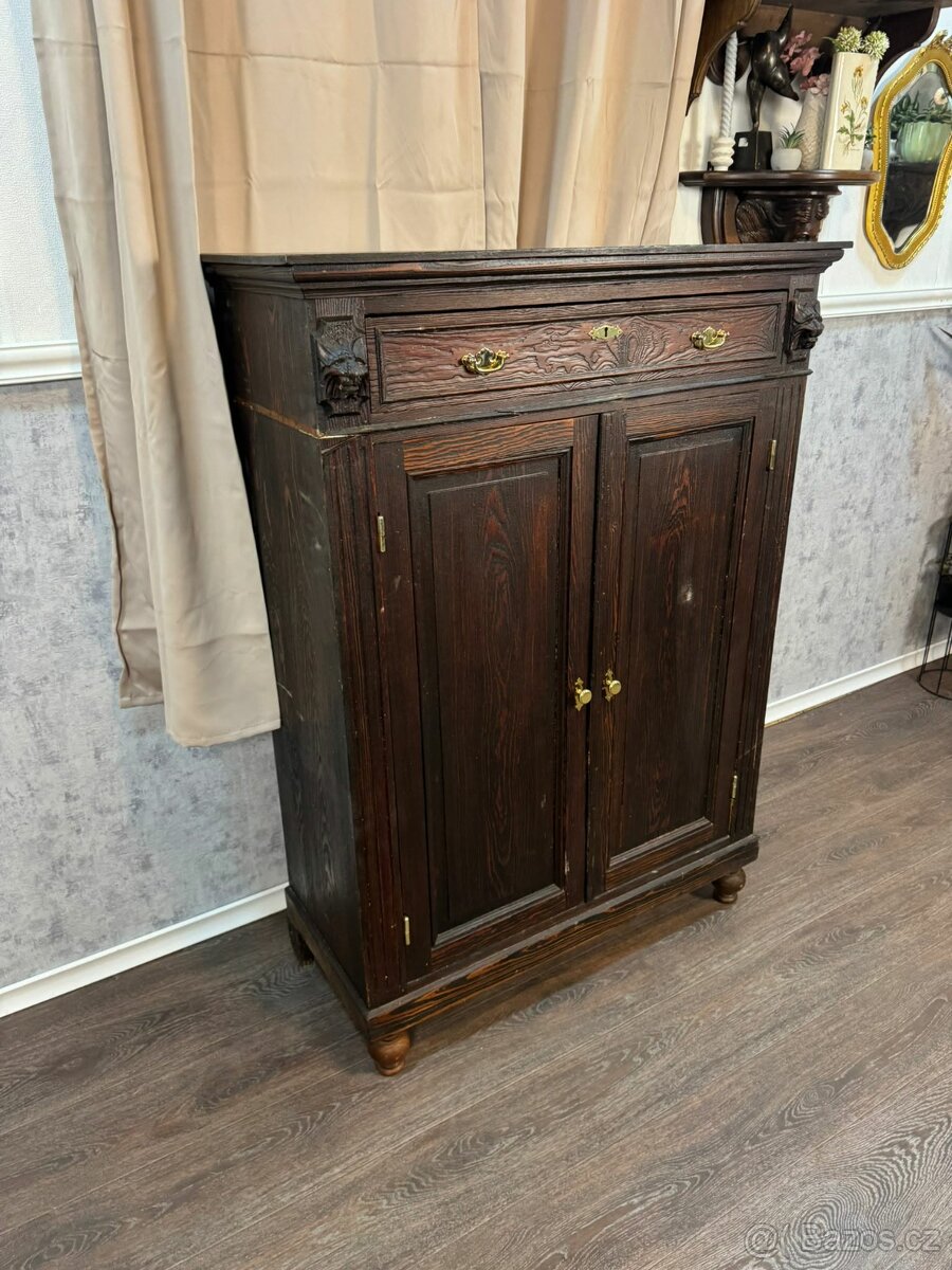 Starožitná skříň (143016) - 7