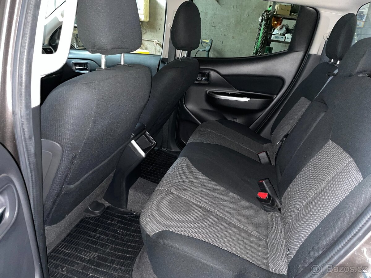 Mitsubishi L200 - 7