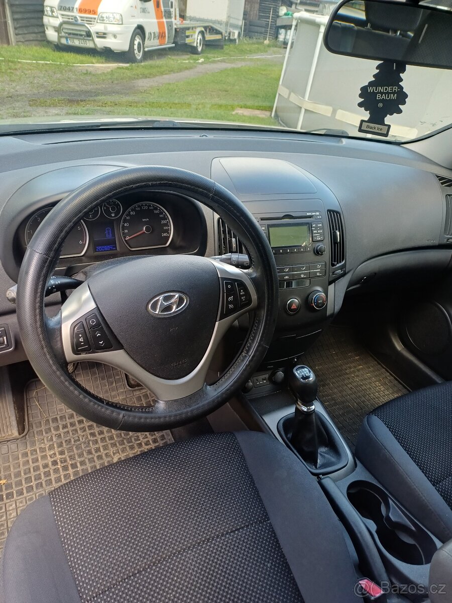 Hyundai i 30 cw - 7