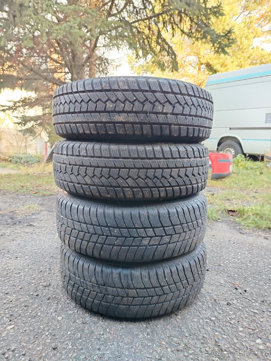 Sada zimních kol 195 65 R15 Škoda Octavia 2 - 7