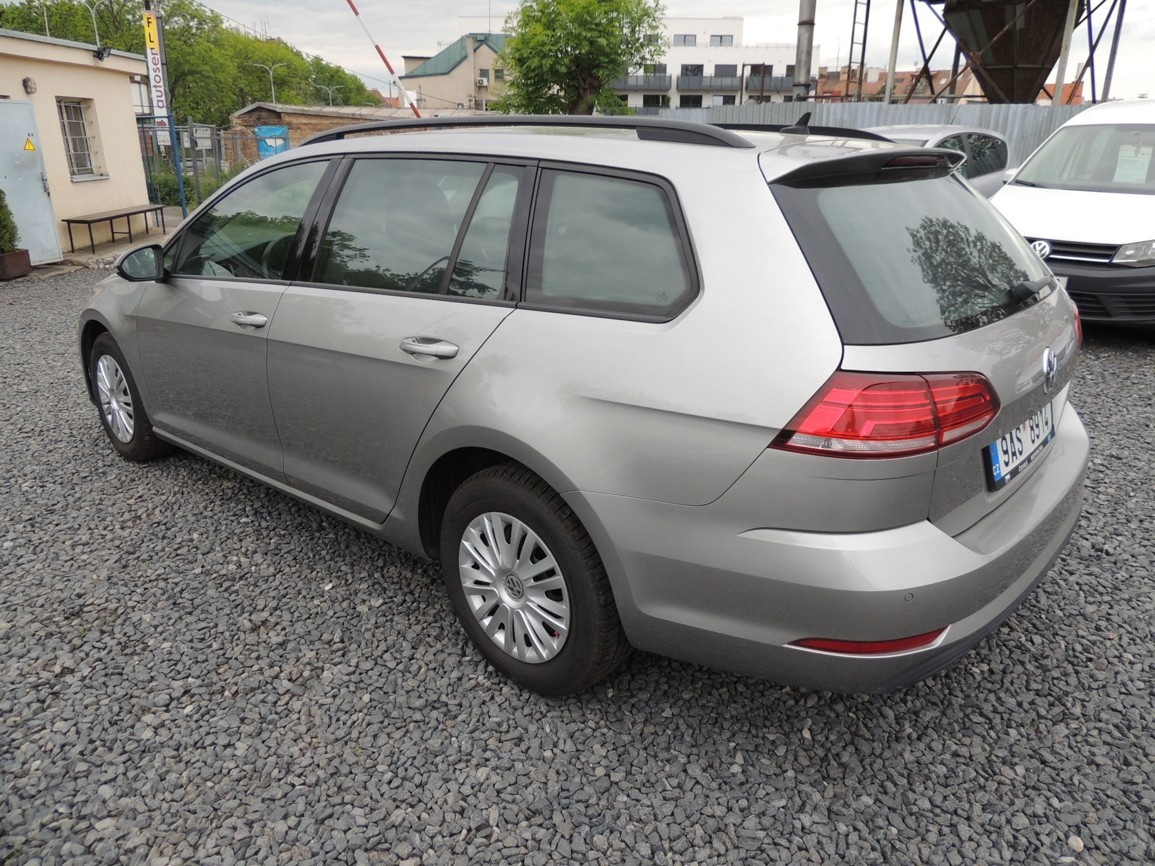 VW Golf Variant 1.6TDi,85kw,2018,2.maj.-21%DPH - 7